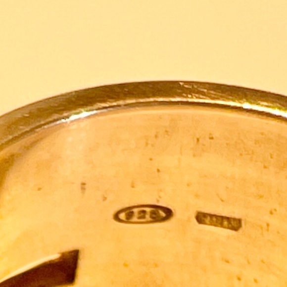 Gucci Sterling Silver Ring - Picture 3 of 3